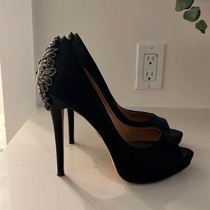 BADGLEY MISCHKA Embellished Peep-Toe Evening Pumps